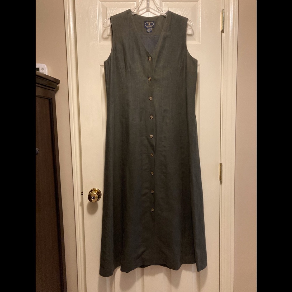 Chelsea Campbell Linen Dress